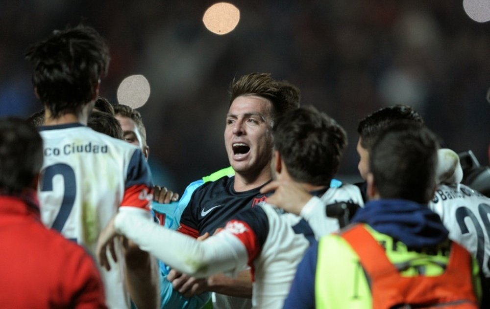 Les joueurs de San Lorenzo en liesse après avoir décroché la finale du Championnat dArgentine 2016, le 22 maià Buenos Aires