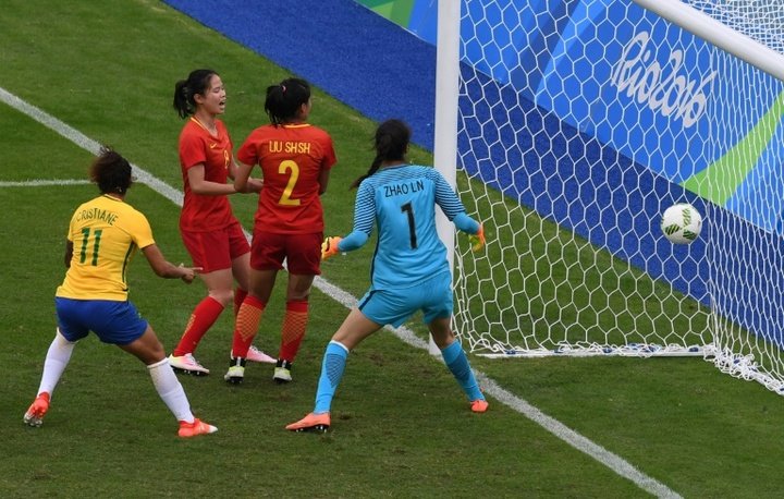 JO-2016 : le Brésil débute le tournoi féminin en surclassant la Chine (3-0)
