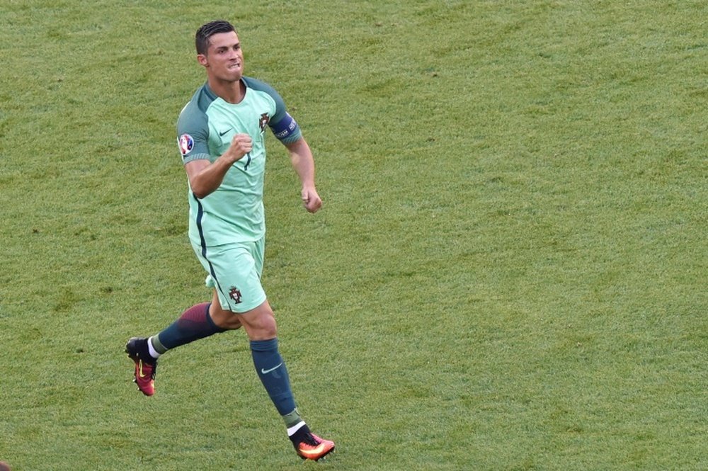 Cristiano Ronaldo salvó a Portugal en Lyon. AFP