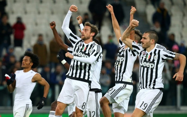 La Juve ha vuelto a ganar, y sigue a la caza del Nápoles, algo impensable hace unos meses. AFP