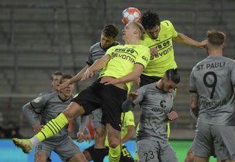 El Borussia quedó eliminado en la DFB-Pokal a pesar del gol de Haaland. AFP