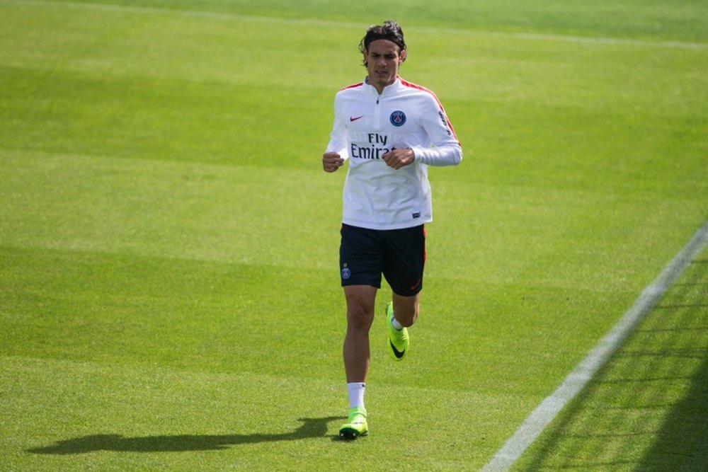 Latttaquant du PSG Edinson Cavani lors dune séance dentraînement au Camp-des-Loges, le 11 août 2016