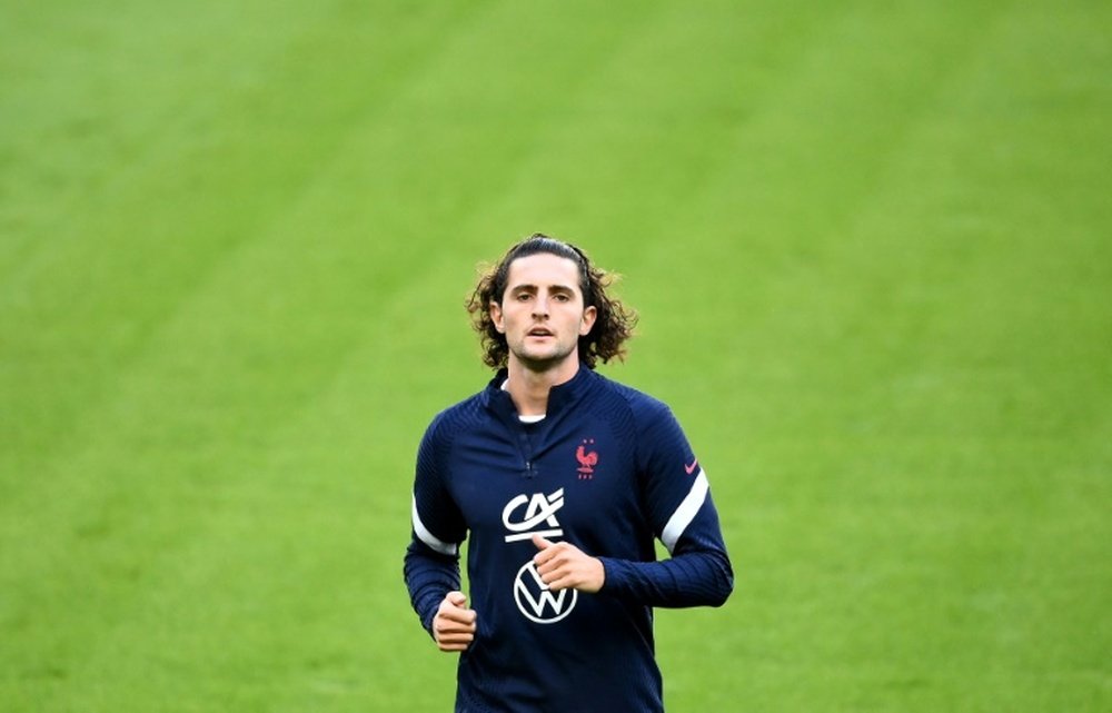 Rabiot é cortado da seleção francesa. AFP