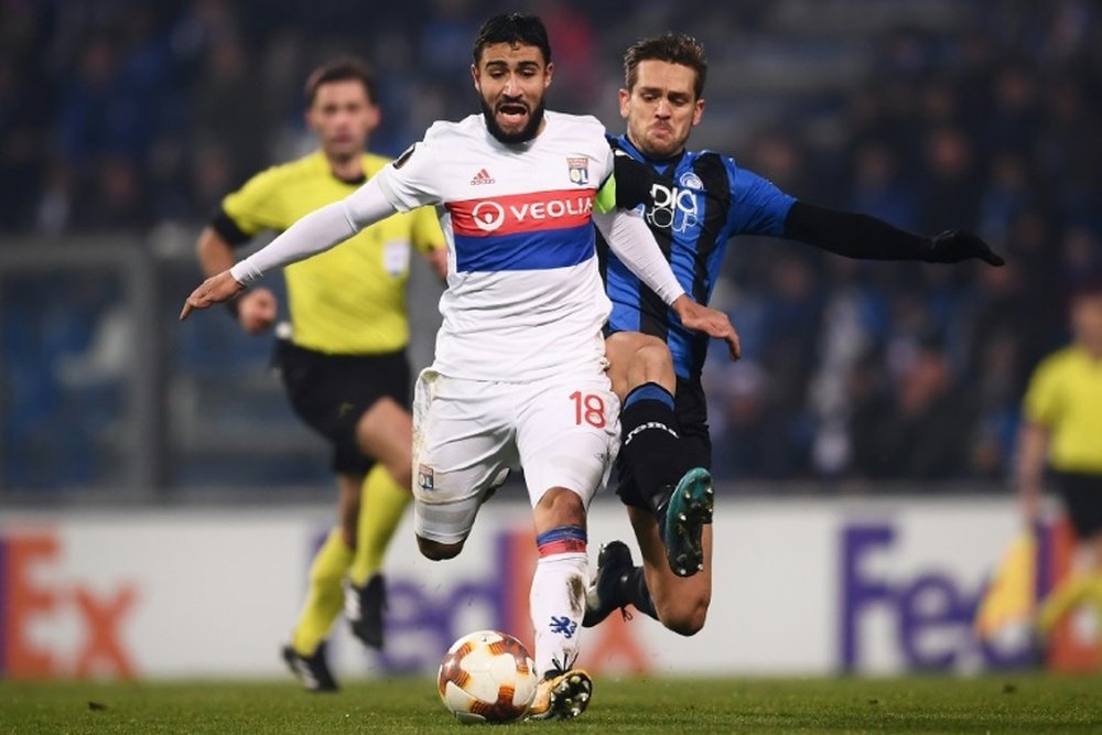 Le capitaine de Lyon Nabil Fekir contre l'Atalanta Bergame en Europa League. AFP