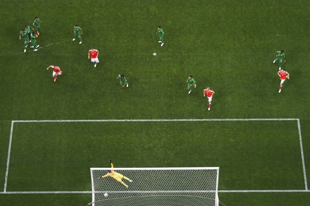 Este gol de Golovin provocó un parto prematuro. AFP