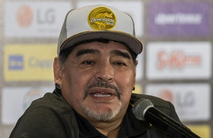 Maradona animó a Rodrigo Mora tras su retirada