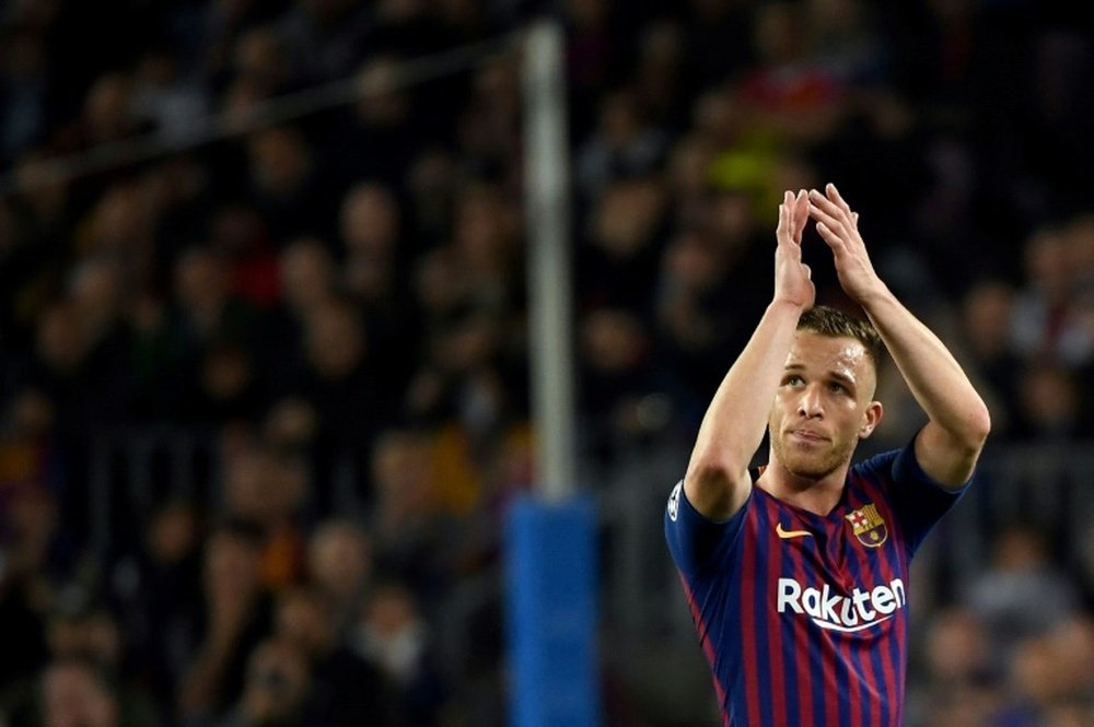 Arthur injured, now a doubt for Copa del Rey. AFP