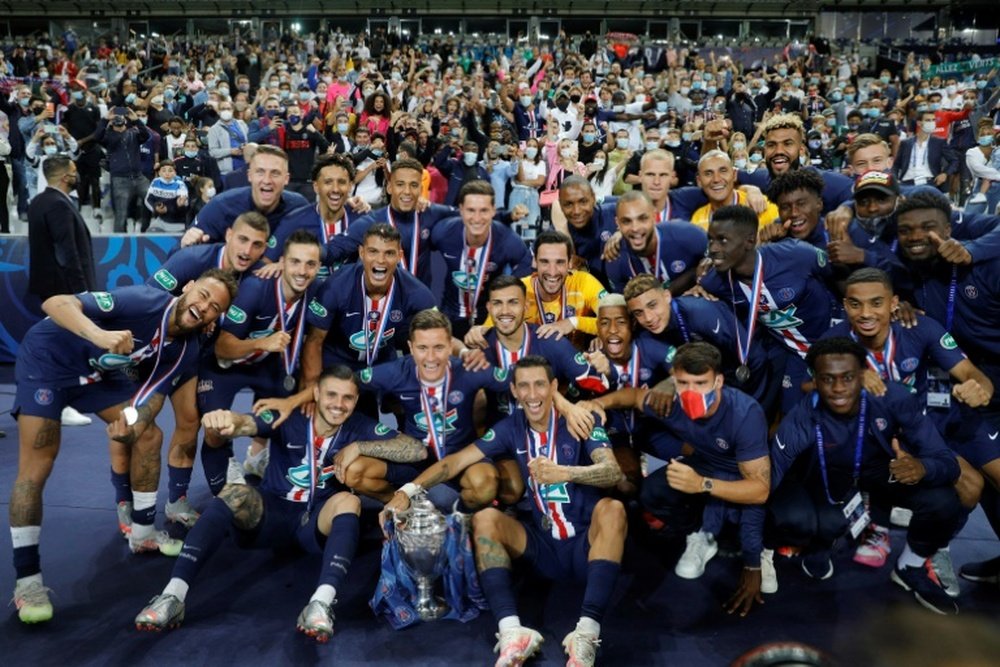 PSG foi campeão da Copa da França em vitória sobre o Saint-Etienne. AFP
