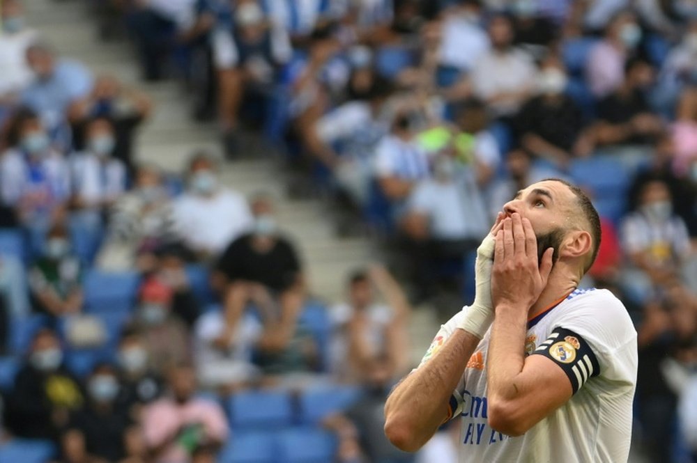 Espanyol vence e expõe as deficiências da zaga do Real Madrid. AFP