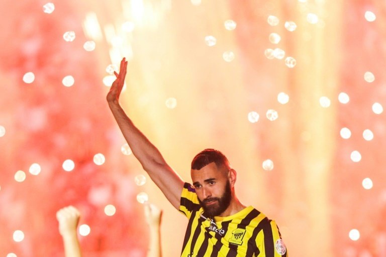 Find out when the 2023 summer transfer window starts and ends. AFP