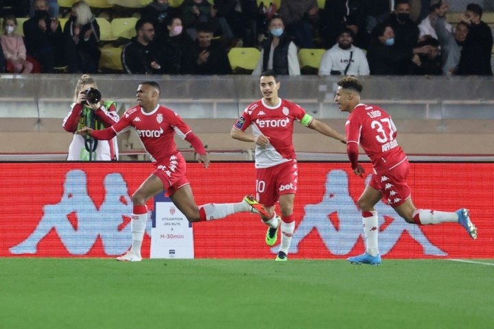 O Monaco fica preso, o Brest arrasa e assim se passou mais um domingo na Ligue 1