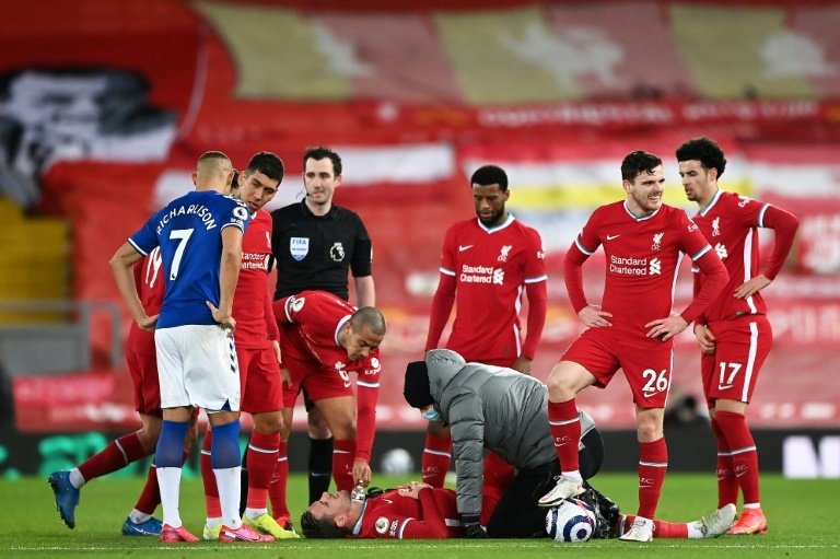 Le kiné de Liverpool a tenu à défendre tout le staff médical suite aux critiques. AFP
