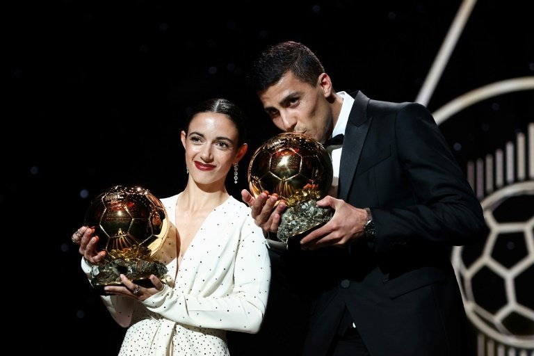 Rodri y Aitana ganaron el Balón de Oro. AFP