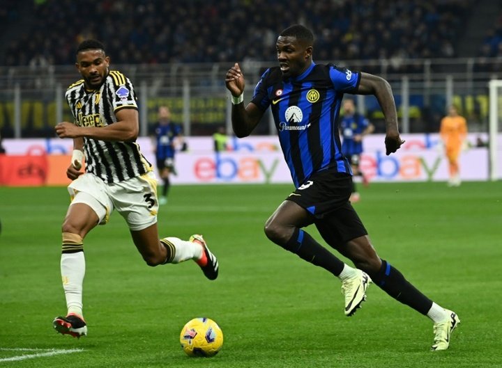 El Inter celebra el 'Scudetto' y deja un recado a la Juve. AFP
