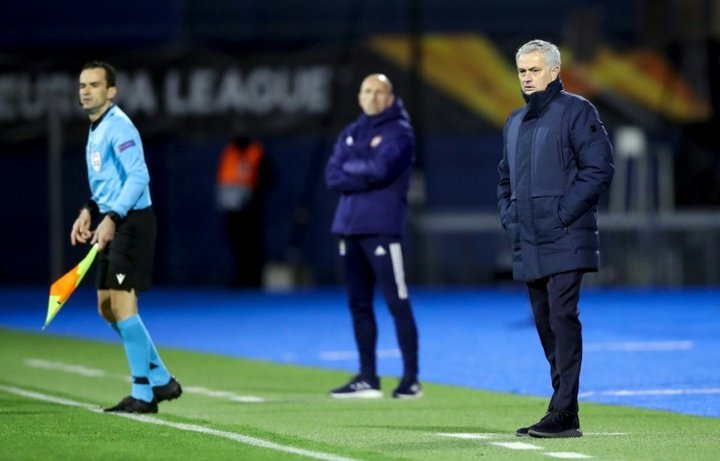 Mourinho refuse de parler à ses joueurs après l'élimination en Ligue Europa