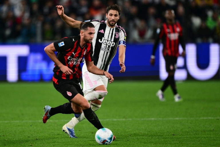 Pareggio tra Juve e Milan, il Napoli torna in vetta, la Roma nuovo secondo