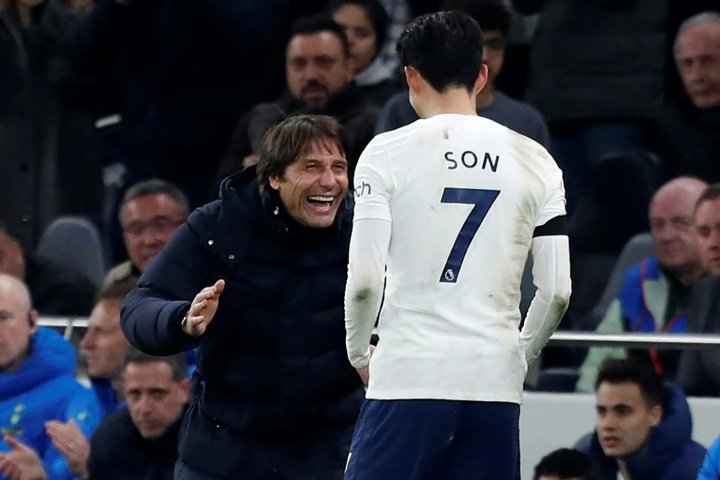 Son blames himself for Conte's sacking: 