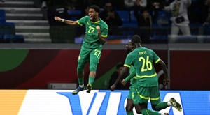 Pape Gueye pica el primer boleto a cuartos