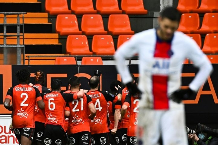 Lorient crucifie le PSG