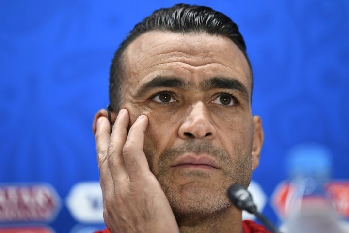 El veterano El-Hadary criticó el balón del Mundial