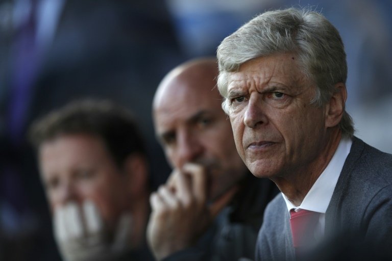 Arsene Wenger's questionable methods back in 1998. AFP