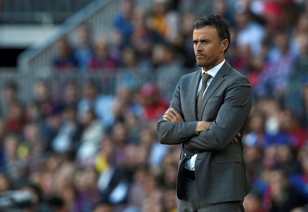 El técnico asturiano se despidió del Barça con tres Copas del Rey consecutivas. AFP