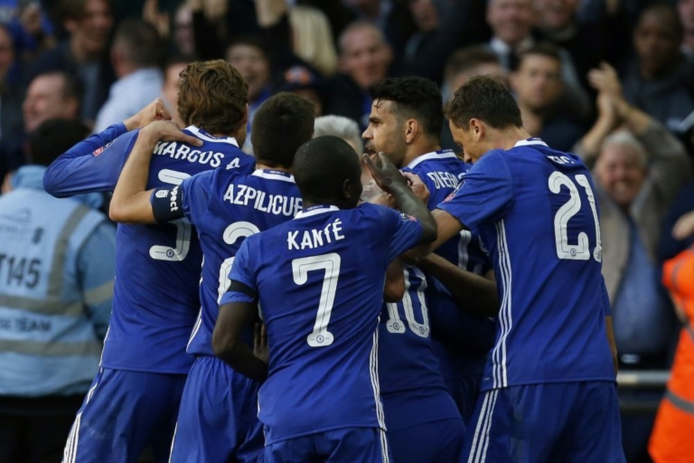 Les 'Blues' célébrant leur place en finale après le match de FA Cup contre Tottenham. AFP
