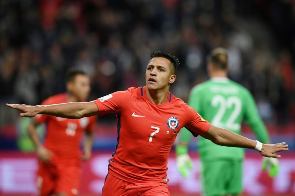 L'attaquant Alexis Sanchez en liesse après avoir ouvert le score pour le Chili. AFP