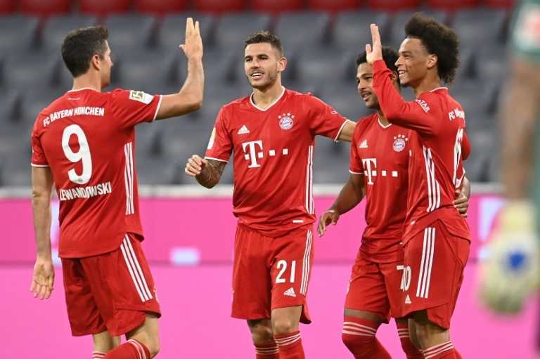 Los jugadores del Bayern celebran un gol