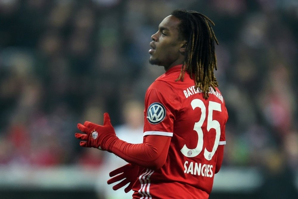 Le milieu de terrain bavarois Renato Sanches contre le VFL Wolfsburg à Munich. AFP