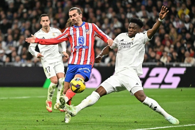Simeone ensaya sin Griezmann ni Giménez para Las Palmas