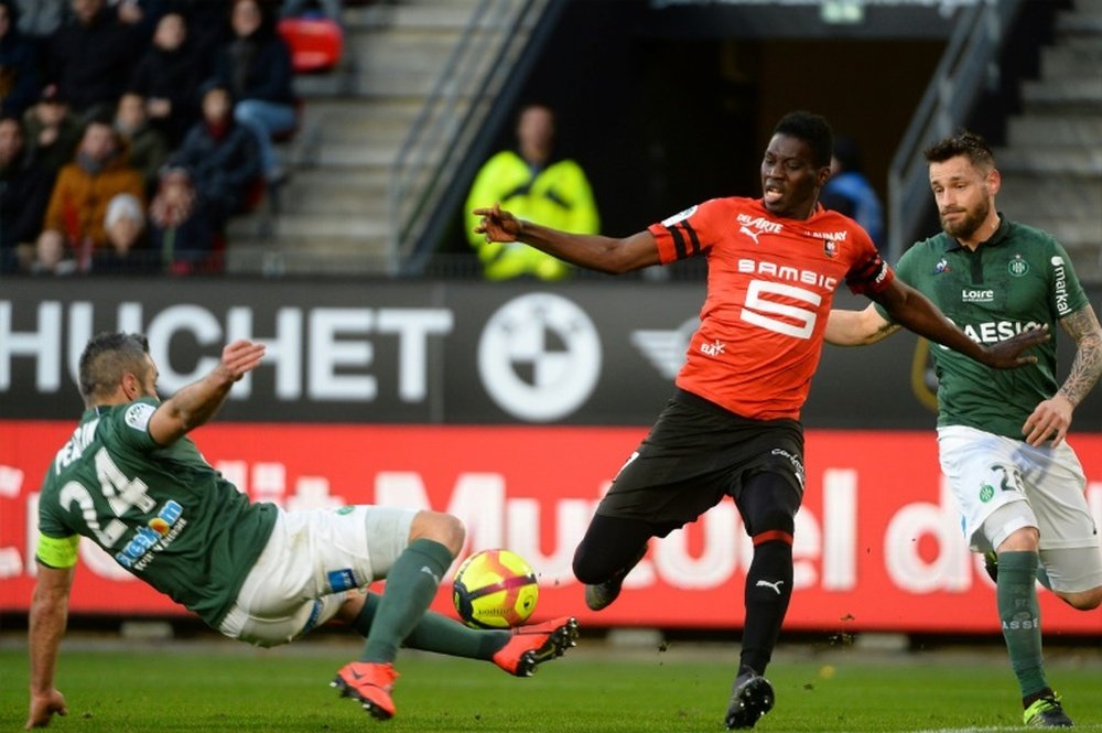 El Rennes ganó al Saint-Étienne. AFP