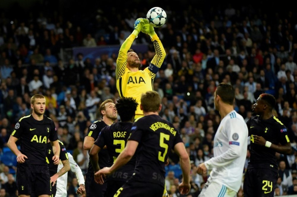 Lloris firmó una grandísima actuación ante el Madrid. AFP