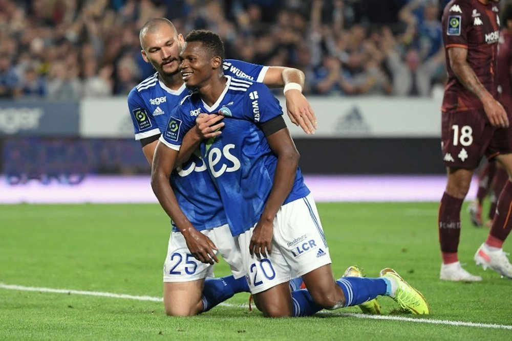El Estrasburgo venció 3-0ante el Metz. AFP