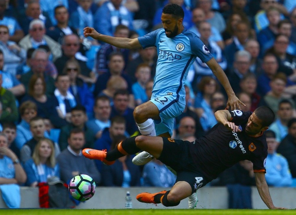 Gaël Clichy lors d'un match entre Manchester City et Hull. AFP