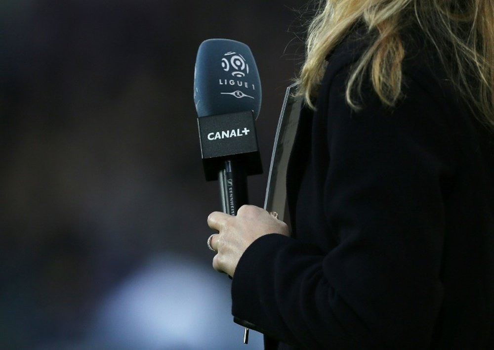 'Canal+' se niega a pagar los derechos televisivos hasta que se reanude la Ligue 1. AFP
