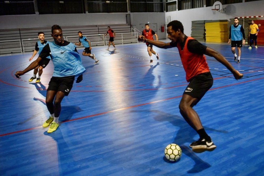 L'équipe de France de futsal dispute le premier Euro de son histoire. AFP