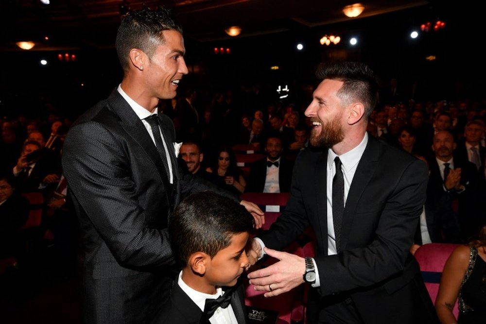 Messi y Cristiano, dos genios del fútbol. AFP