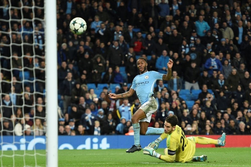 Raheem Sterling marque le seul but du match Manchester City-Feyenoord. AFP