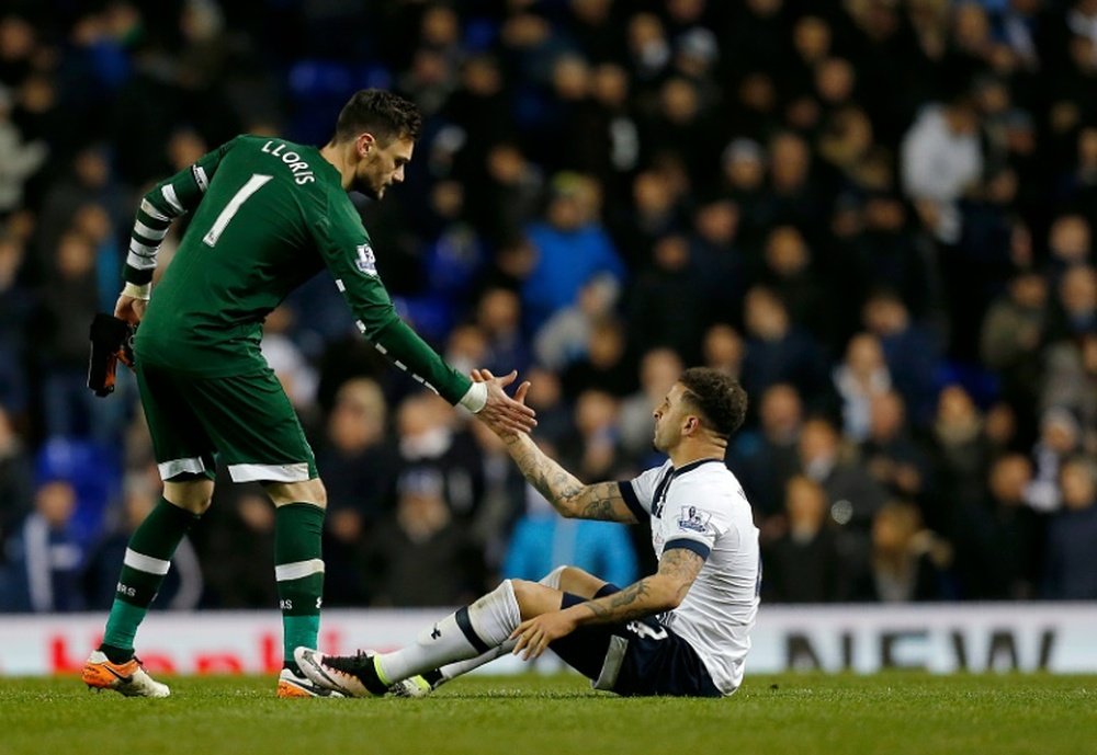 El Tottenham pinchó en casa y fijó adiós a sus opciones de título. AFP