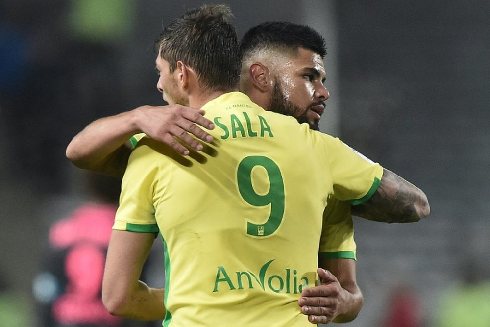 O Nantes retirou o dorsal 9. AFP