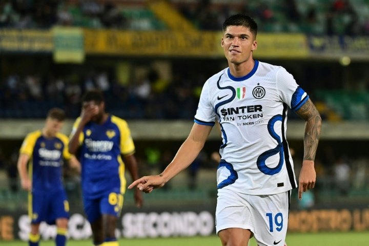 Correa e Lautaro dão a vitória ao Inter