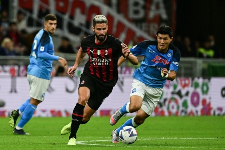 A renovação de Giroud: um assunto prioritário no Milan