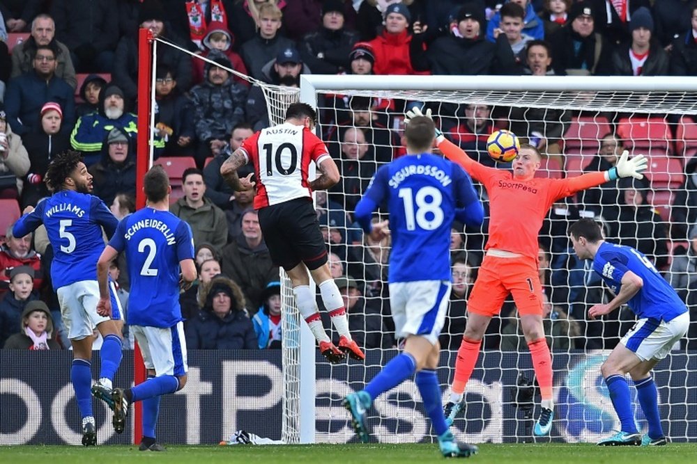 O Southampton venceu por 4-1 na receção ao Everton. AFP