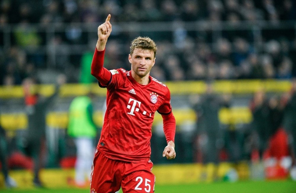 Müller aseguró que no es feliz, pero el Bayern quiere que siga. AFP