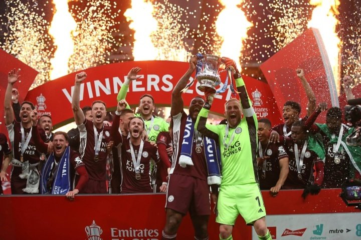 Leicester remporte la FA Cup devant son public