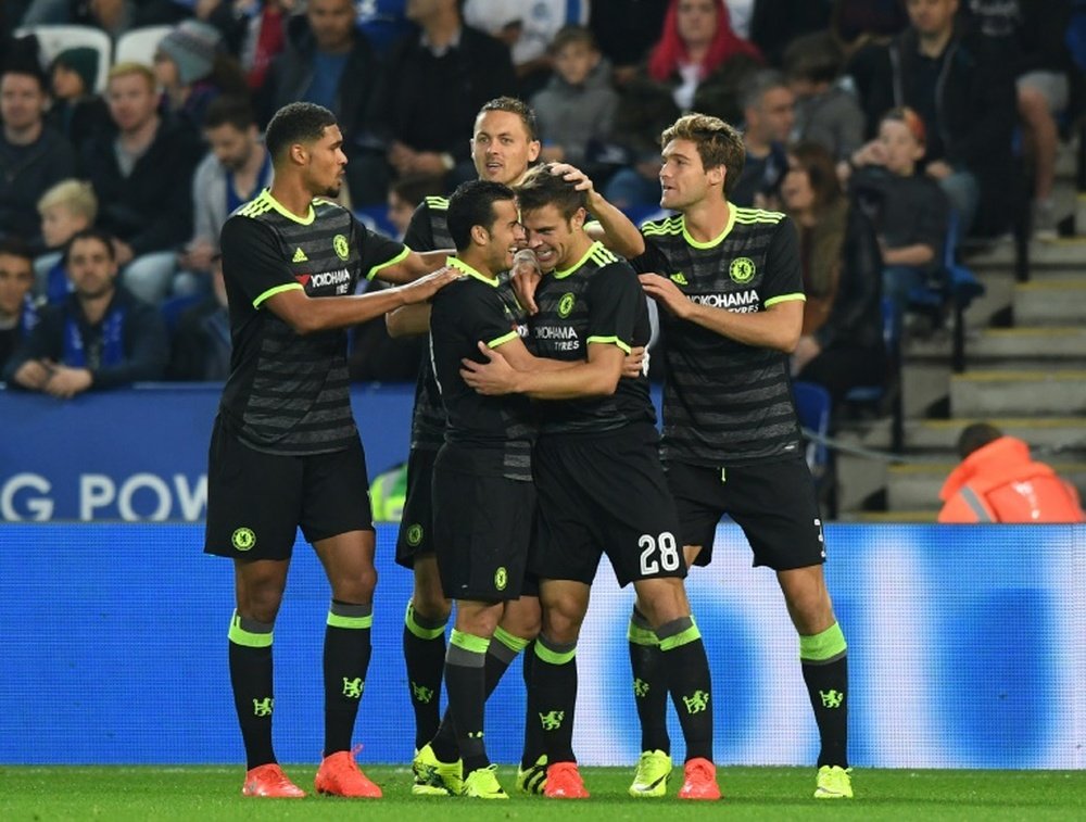 La joie des joueurs de Chelsea après le but de Cesar Azpilicueta (N.28 à Leicester en Coupe de la Ligue anglaise, le 20 septembre 2016