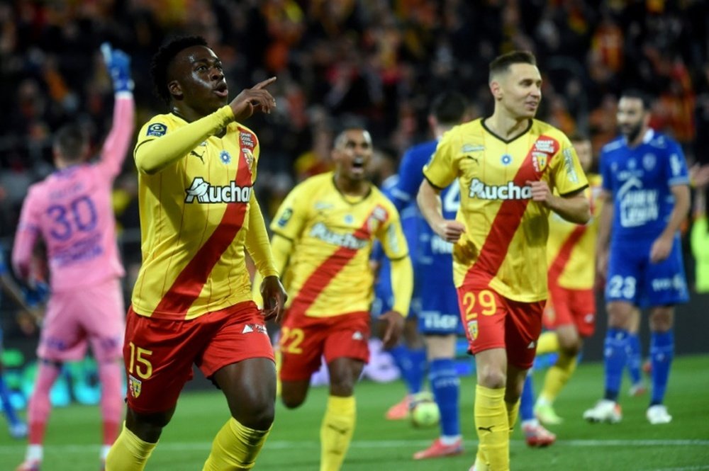 El Lens goleó al Troyes. AFP