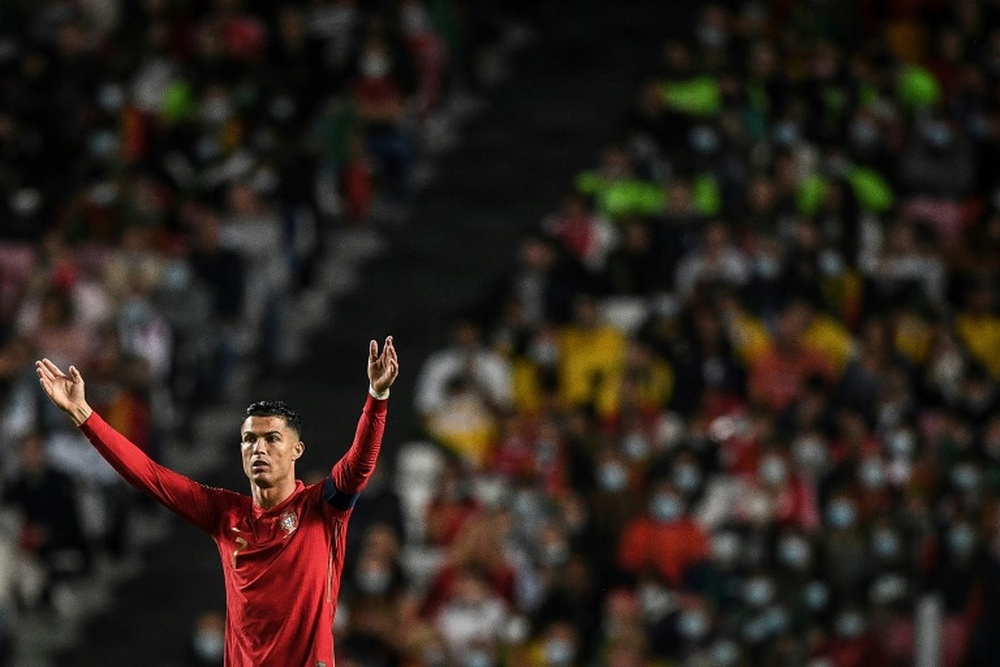 Cannavaro cree que a Cristiano le queda cuerda para rato. AFP