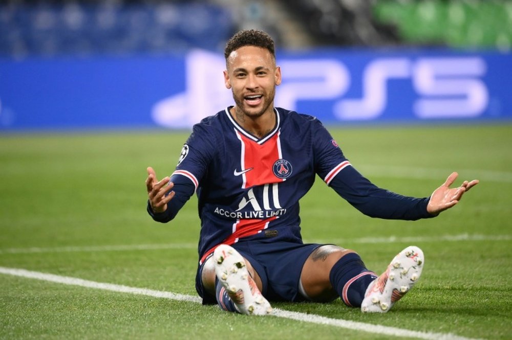 Neymar chambre Kimmich après la qualification du PSG. afp